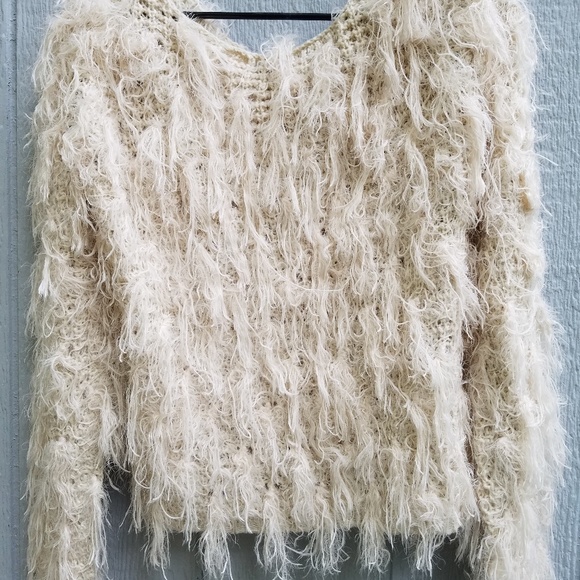 Romeo and Juliet Couture Sweater - Picture 5 of 7